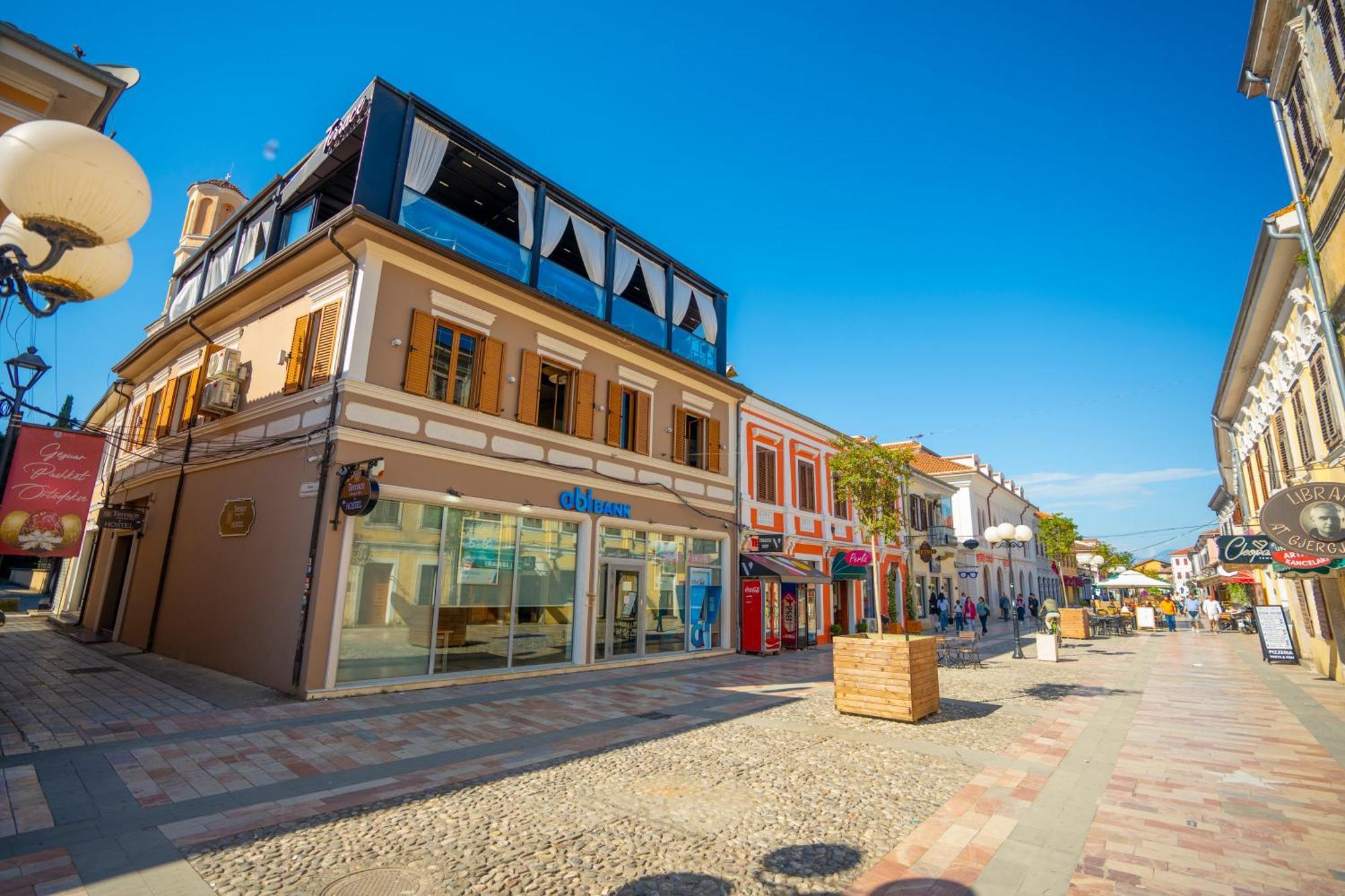 Terrace Hostel & Lounge Bar Shkoder Exterior photo